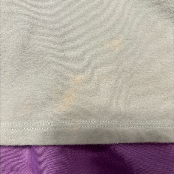 hollister sage green crop top ( one small bleach stab in picture 2) - Picture 2 of 4